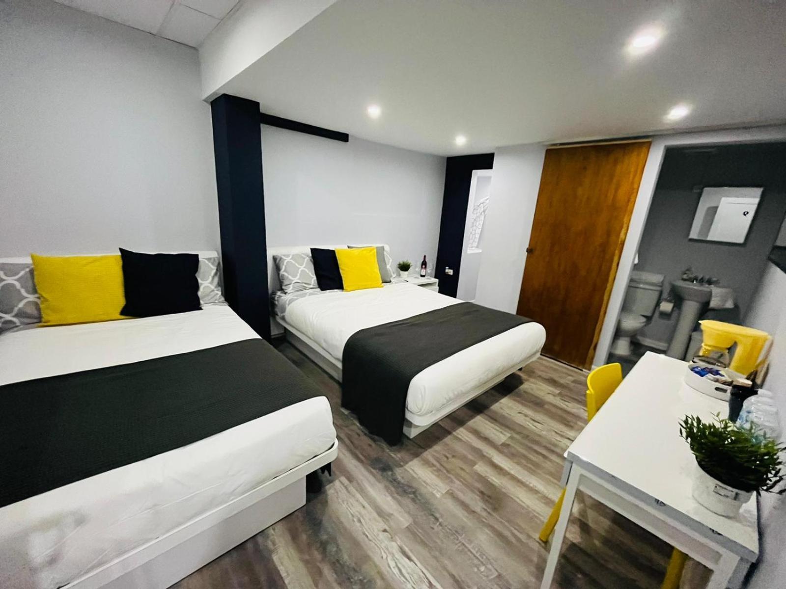 Hotel Libertad Lares エクステリア 写真