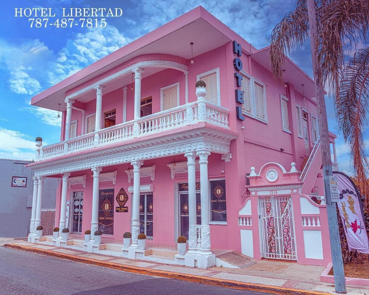 Hotel Libertad Lares エクステリア 写真